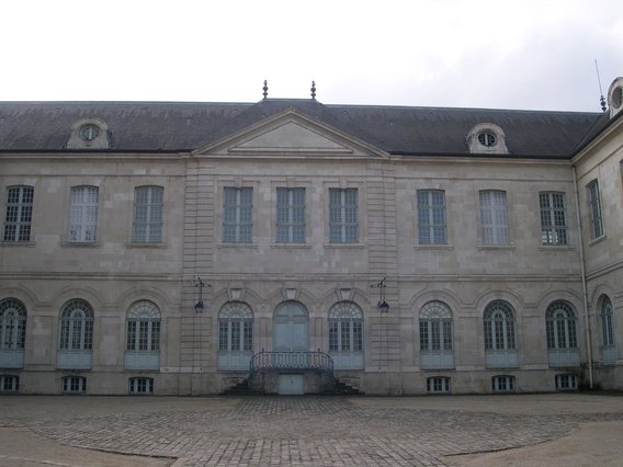  Hôtel Dieu
